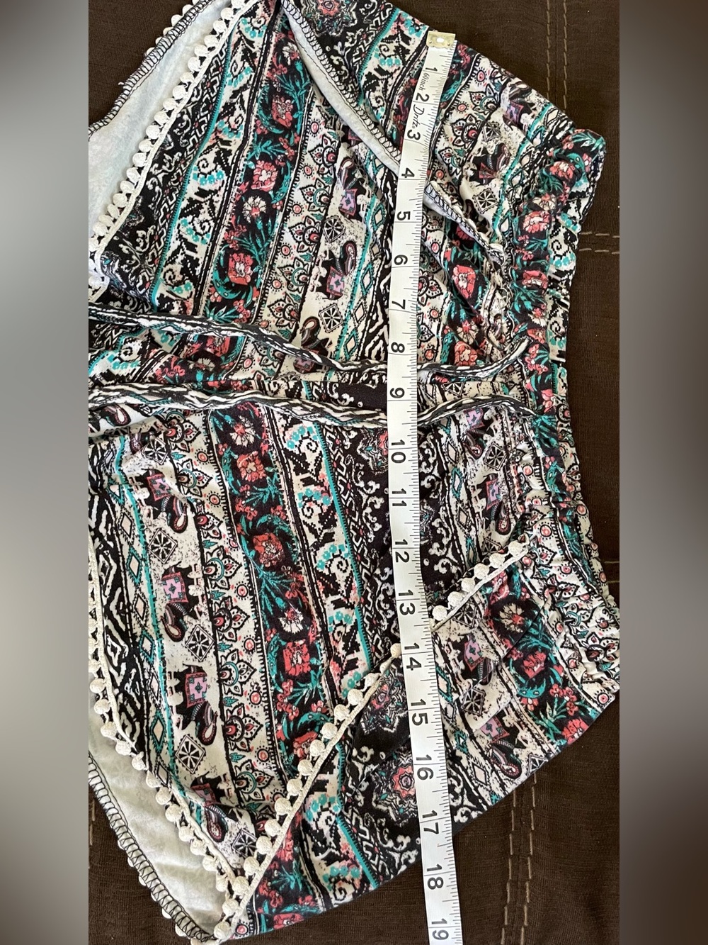 Boho Tassel Print Shorts Size M | Resort Beach Festival Summer - Picture 7 of 9
